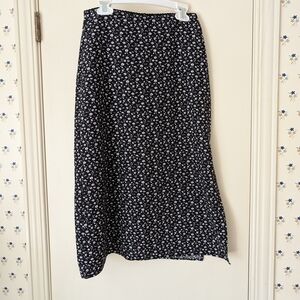 Floral Black 90s Skirt